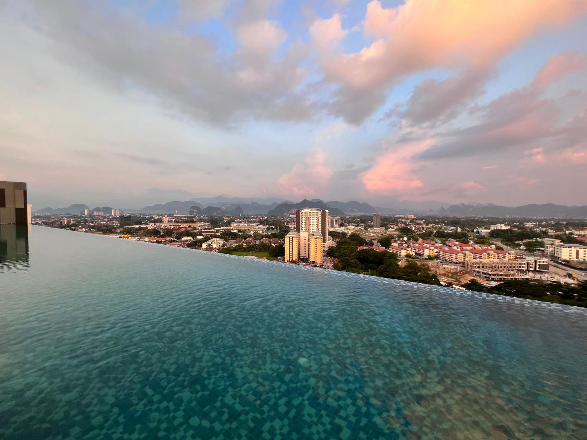 Hotel The Horizon - Ipoh Extérieur photo
